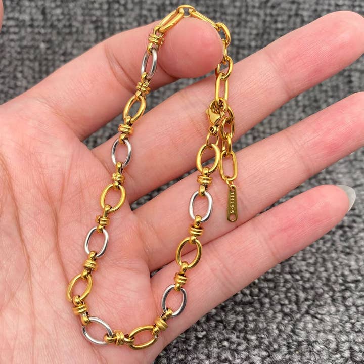 18K Gold Plated SS Two Tone O-shaped Chain bracelets - FGS for wholesale by Mio Queena