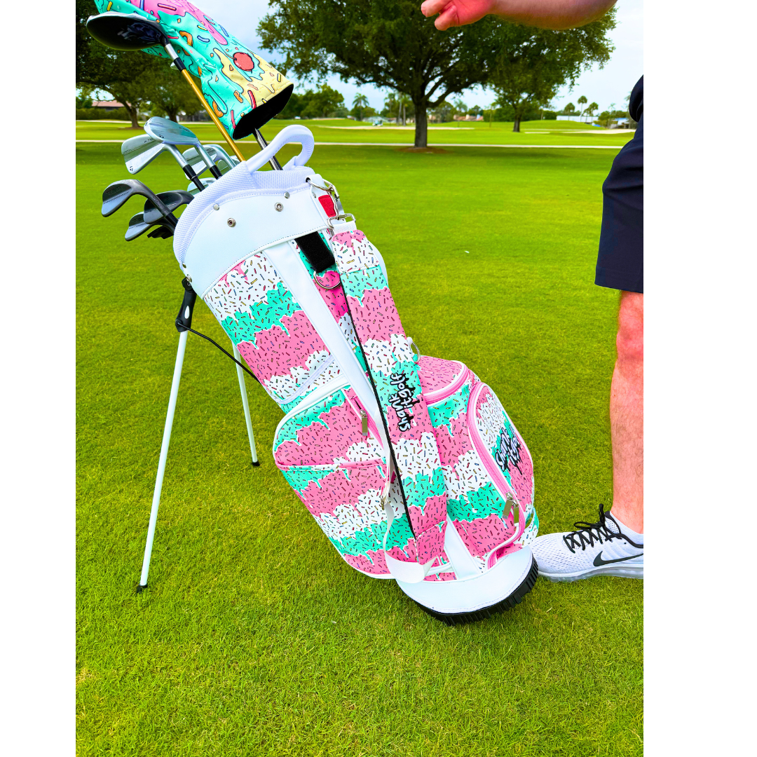 Shank It Golf – Engroshandel Sportsudstyr – Dryppende Golfbag2