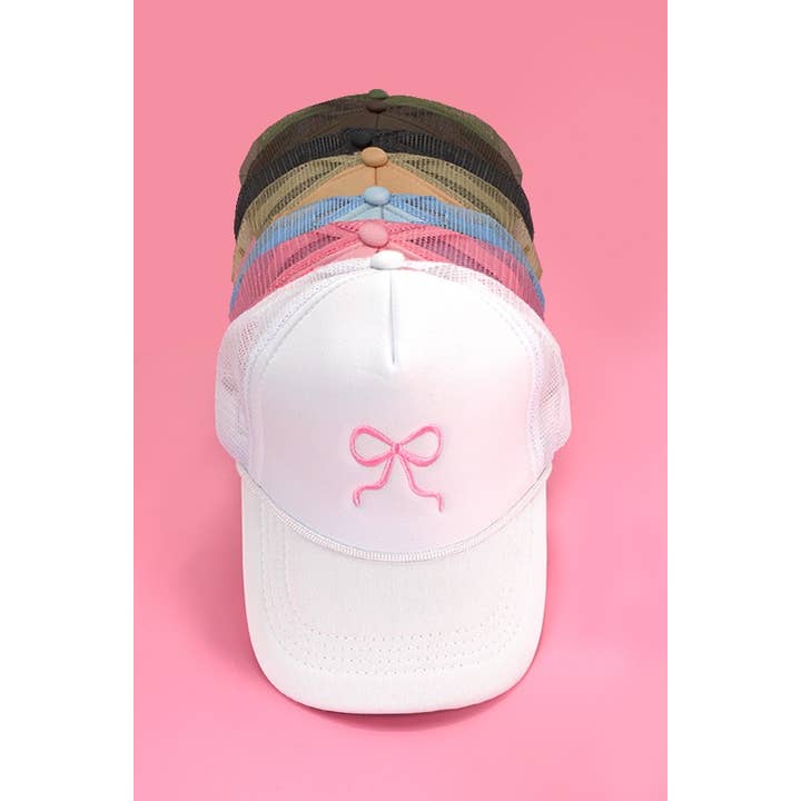 JOSSLYN by wall to wall - Vendita all'ingrosso Cappellino da camionista - Donna - CAPPELLO TRUCKER CON FIOCCO RICAMATO | 40HW7188