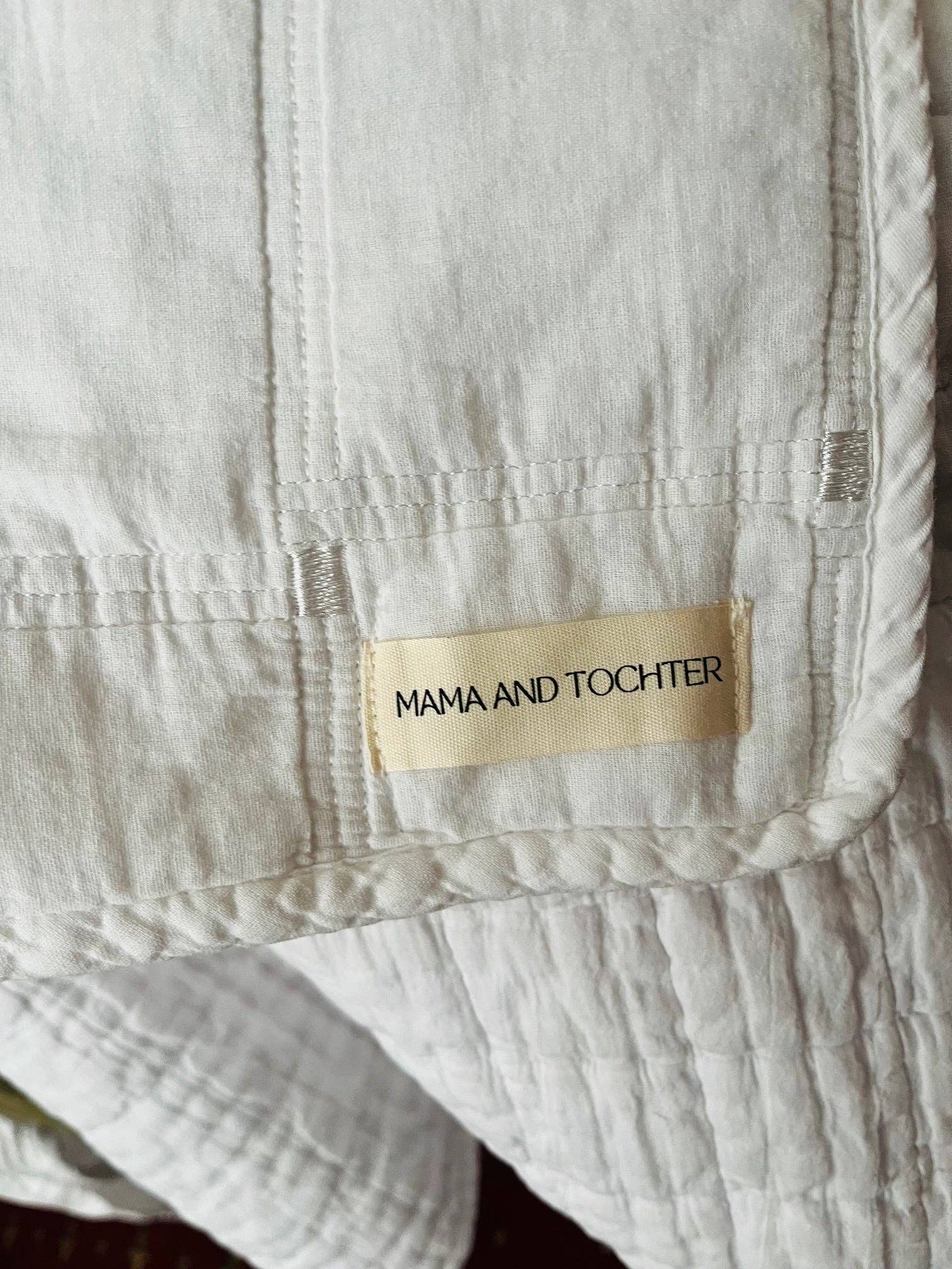 Mama and Tochter - Wholesale Quilt - Stonewashed Organic Cotton Quilt - White1