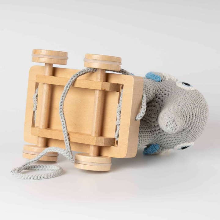 SindiBaba – Großhandel Klassisches Spielzeug – Kinder – Gehäkeltes Nachziehtier Elefant JUMBO in Blau4