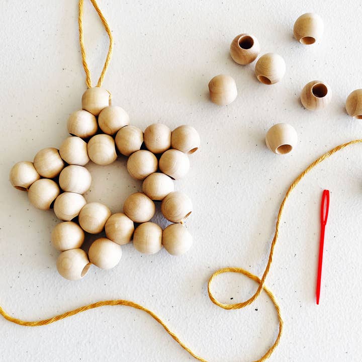 Kit d'artisanat des fêtes - Décorations en forme d'étoile en bois perlé pour la vente par Sunshine Craft Co