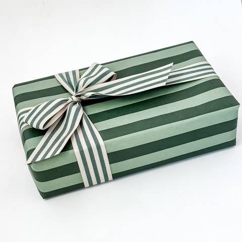 70cm x 100m Kraft Rolls STRIPES Vintage green /For for wholesale by CHIC&PAPER