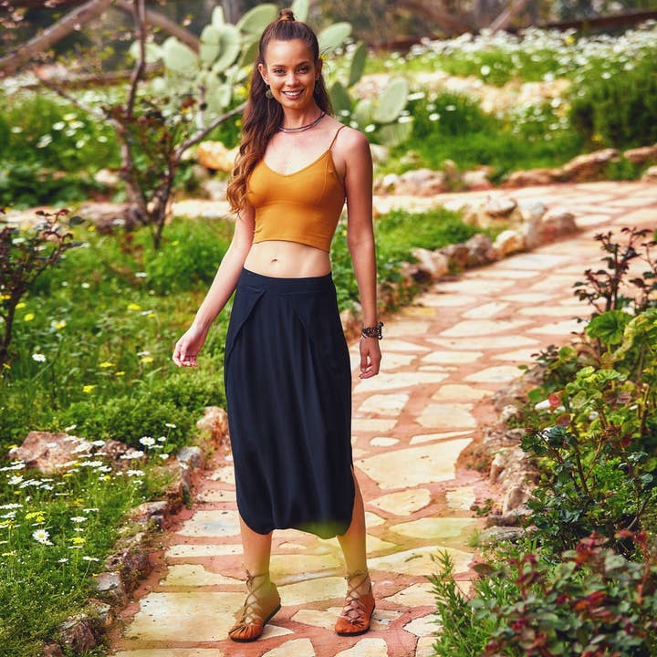 Zwarte harembroek met elastische tailleband en platte voorkant voor wholesale door Los Banditos