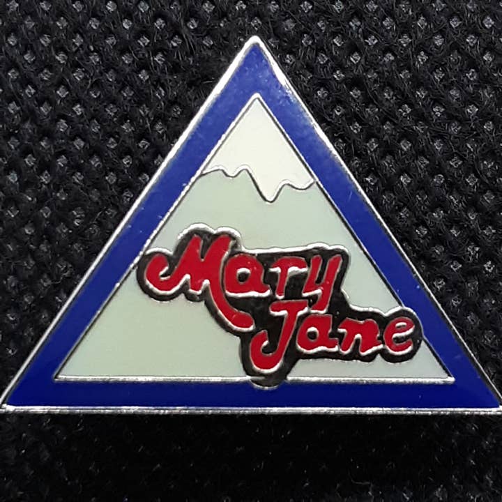 Fantastic Souvenirs, Gifts & Collectibles - Wholesale Lapel Pin/Button - Pin - Mary Jane Ski Pin