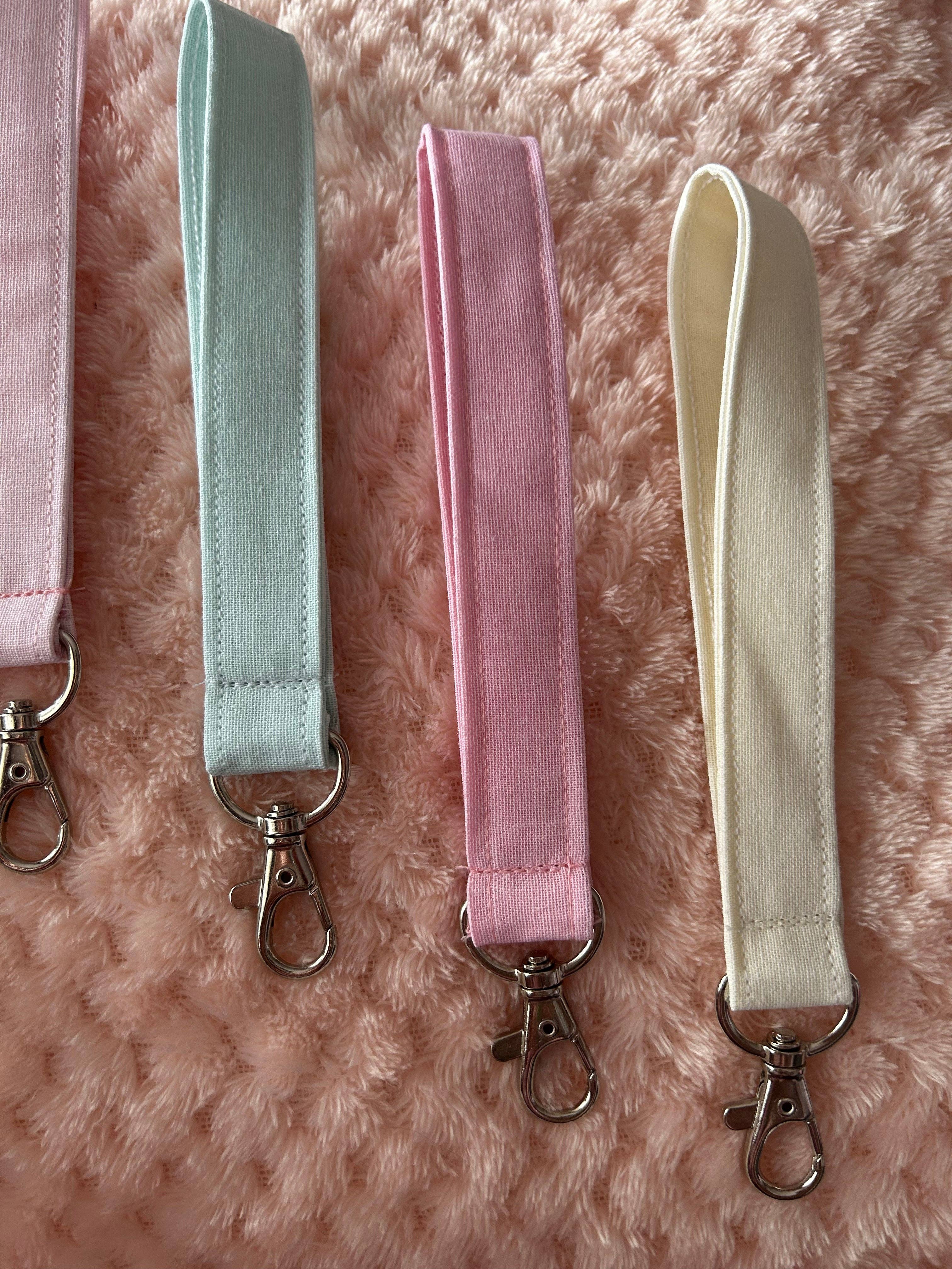 Megan Louise Creations – wholesale Wristlet – Plain colour wristlet4