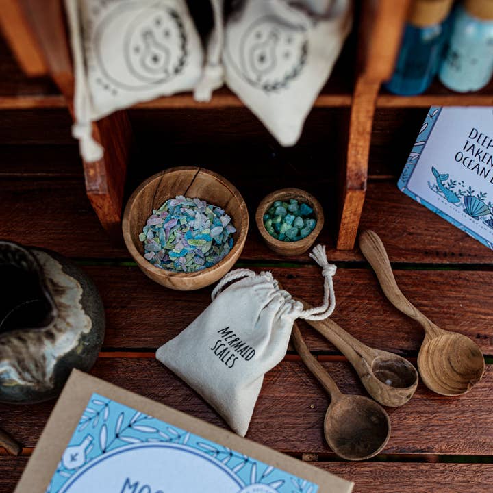 The Little Potion Co - Vente Kit de bricolage – enfant - Eaux de Clair de Lune - Kit de Potion de Pleine Conscience2