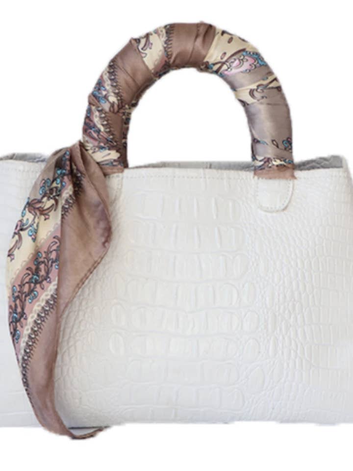 Sac Stacy - Enveloppé à la main Lilas pour la vente par Stacy Kessler Accessories