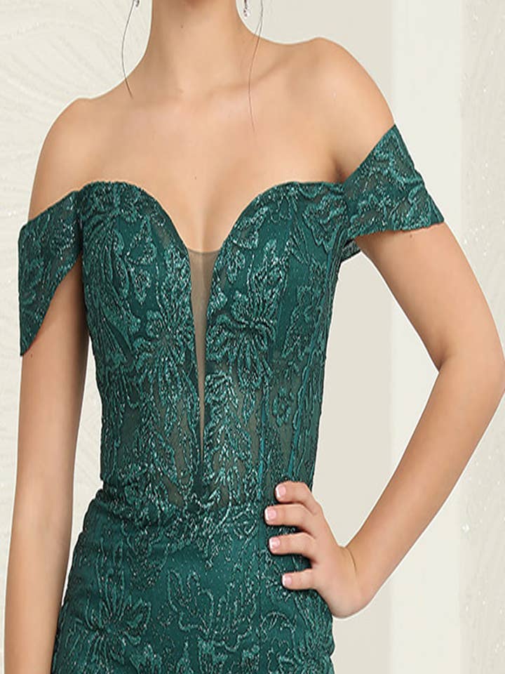 LA Merchandise - Wholesale Gown - Women's - LA8093 Sweetheart Beaded Feather Accent Gala Gown6