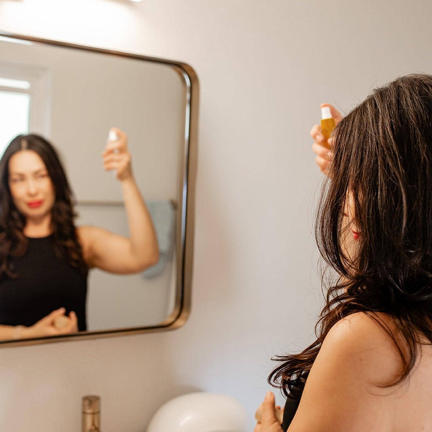 Mito Red Light - Wholesale Hair Spray - RLT+® Hair Mist | Red Light Therapy Adjunct for Hair2