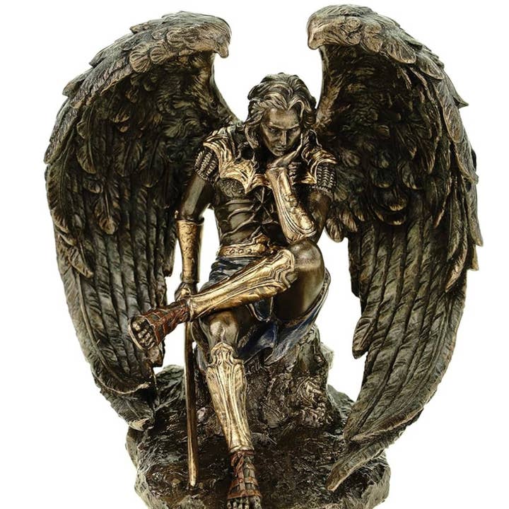 Grimoire d’une vie - Wholesale Decorative figurine - Statue Lucifer0