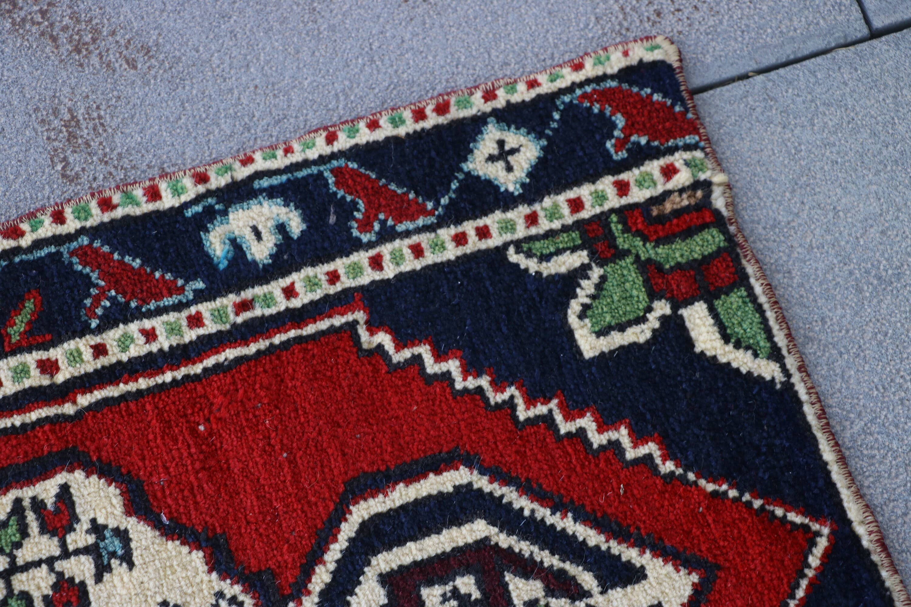 The Loom Wholesale – Großhandel Teppichvorleger – Kleine türkische Vintage-Anatolische Teppiche 0,52x0,98 m8