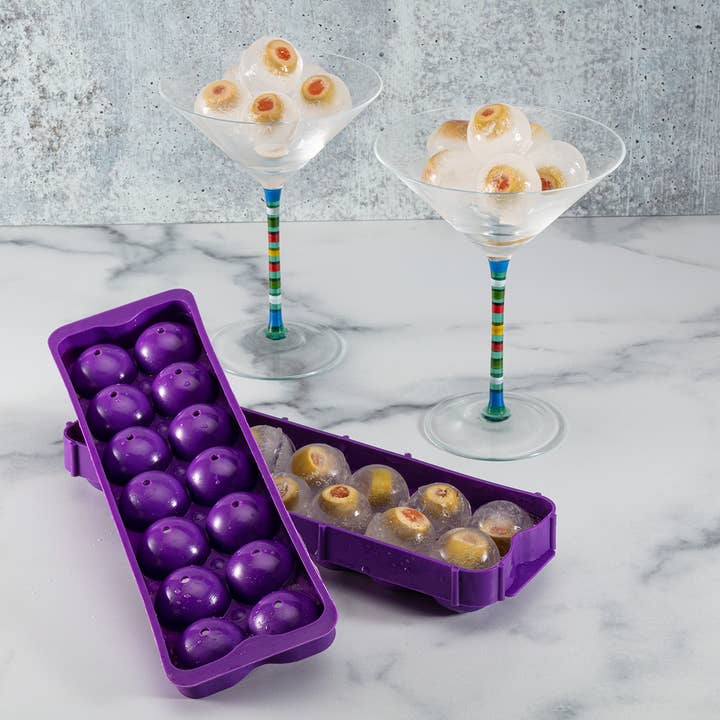 Gourmac - Wholesale Ice Tray/Mold - Ice Ball Tray - 14 Balls Counter Display4