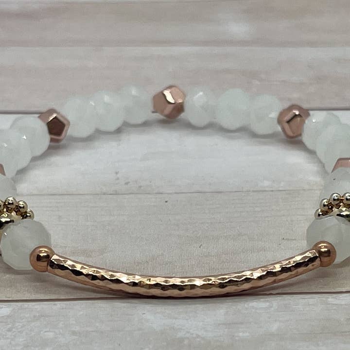 Or rose et facettes pour la vente par Willows Wanderings