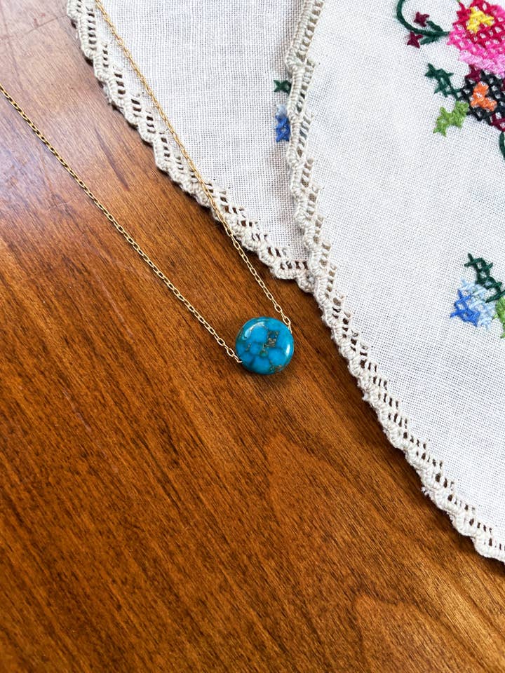 Colar delicado de pedras preciosas turquesa I AM WHOLE por atacado de Hamrick Avenue