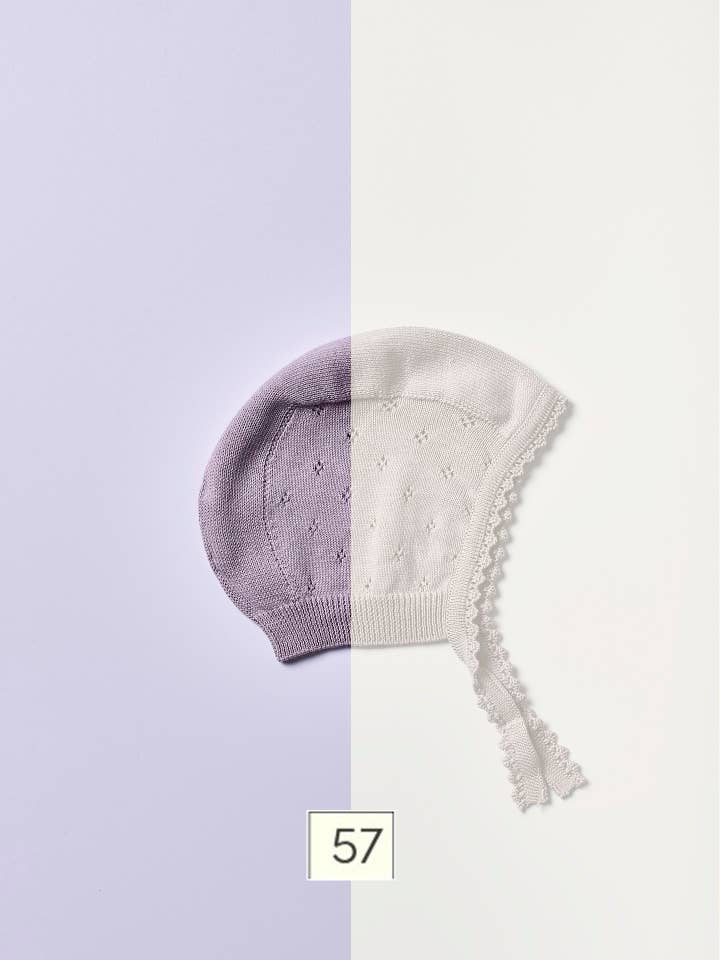 Bonnet knitted in organic cotton | BREEZE for wholesale by Wedoble: sustainable children's fashion