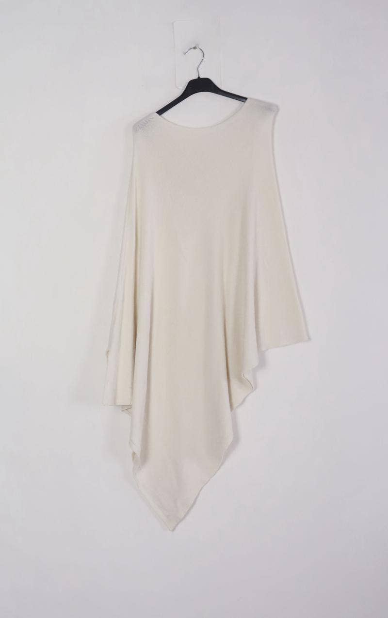 LÉA & LUC - Wholesale Poncho - Women's - Ponchos REF.007642