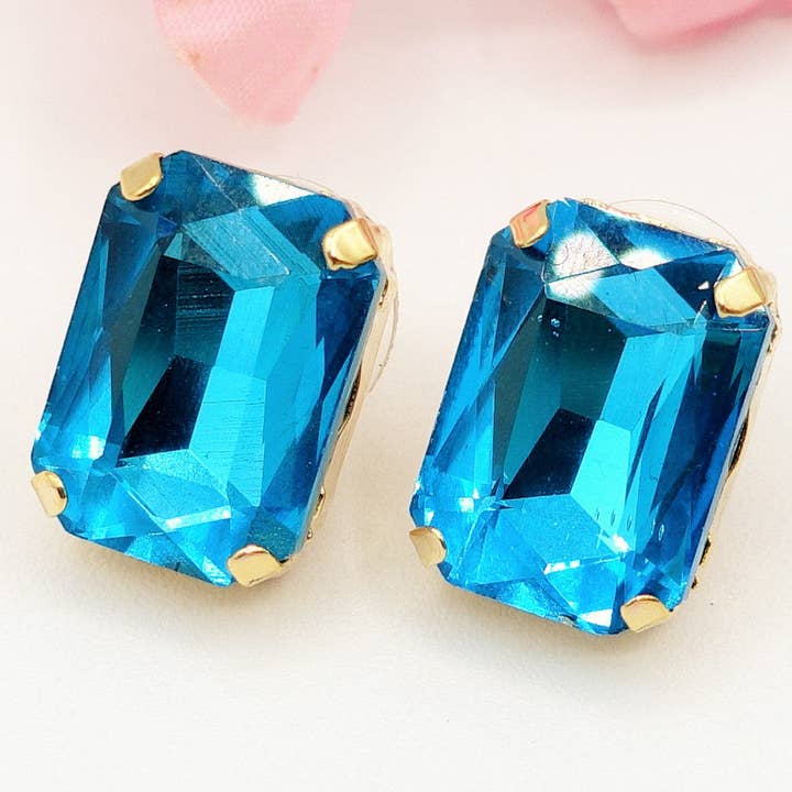 Daemon srls - Wholesale Stud/Post Earrings - MARGOT STUDS - PAIO Orecchini a bottone con pietre sfaccettate15