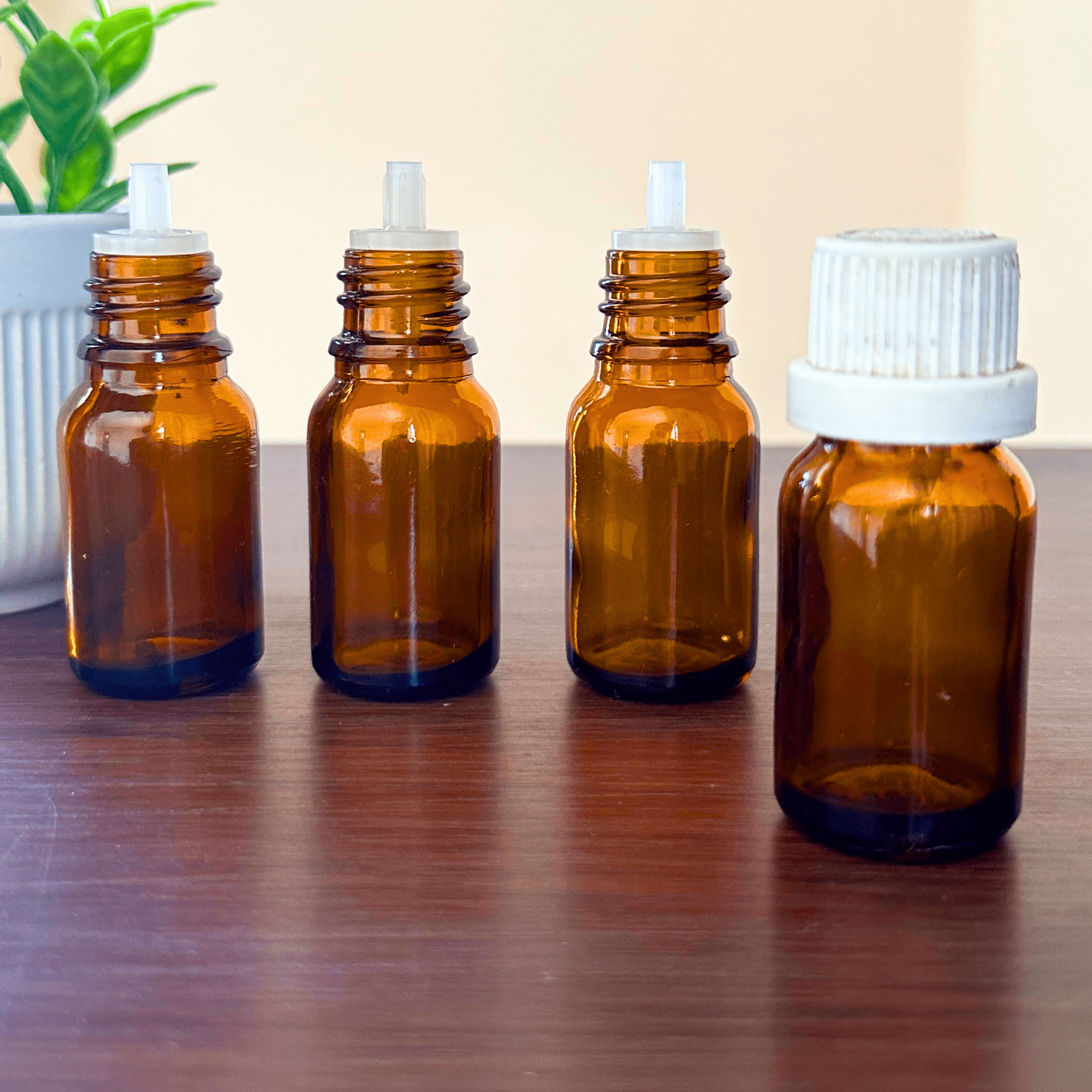 Aromachology – Großhandel Ständer für ätherische Öle – Flaschen mit ätherischen Ölen0