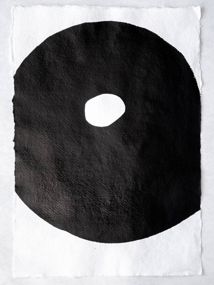 Œuvres sur papier - Enso japonais pour la vente par Bella Cucina Artful Living