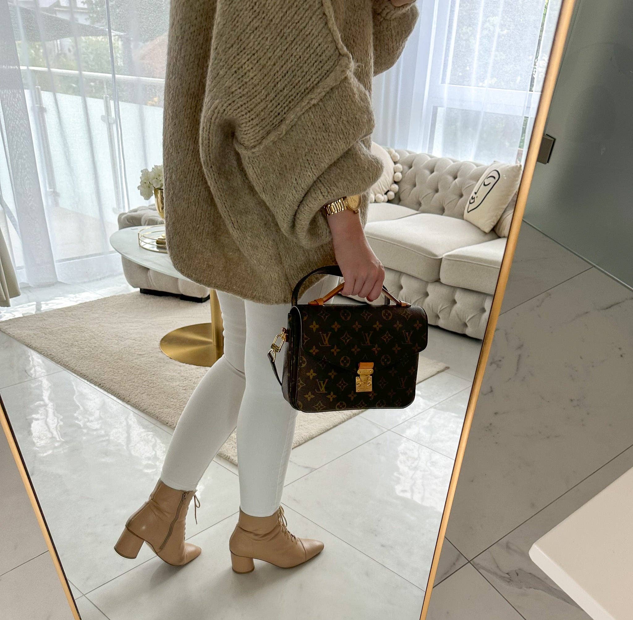 Kiss Couture – wholesale Tunikatröja - Dam – Wolke 7 — tröja med stand-up krage3