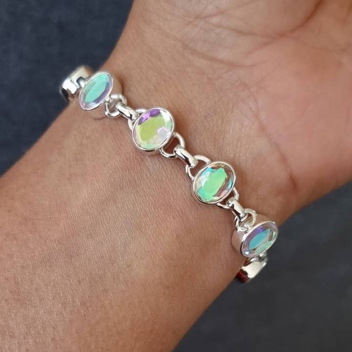 Mistry Gems – Großhandel Glieder- & Kettenarmband – Elegantes Mystic Mercury Mist Topas Armband aus 925er Silber, FQZBL5