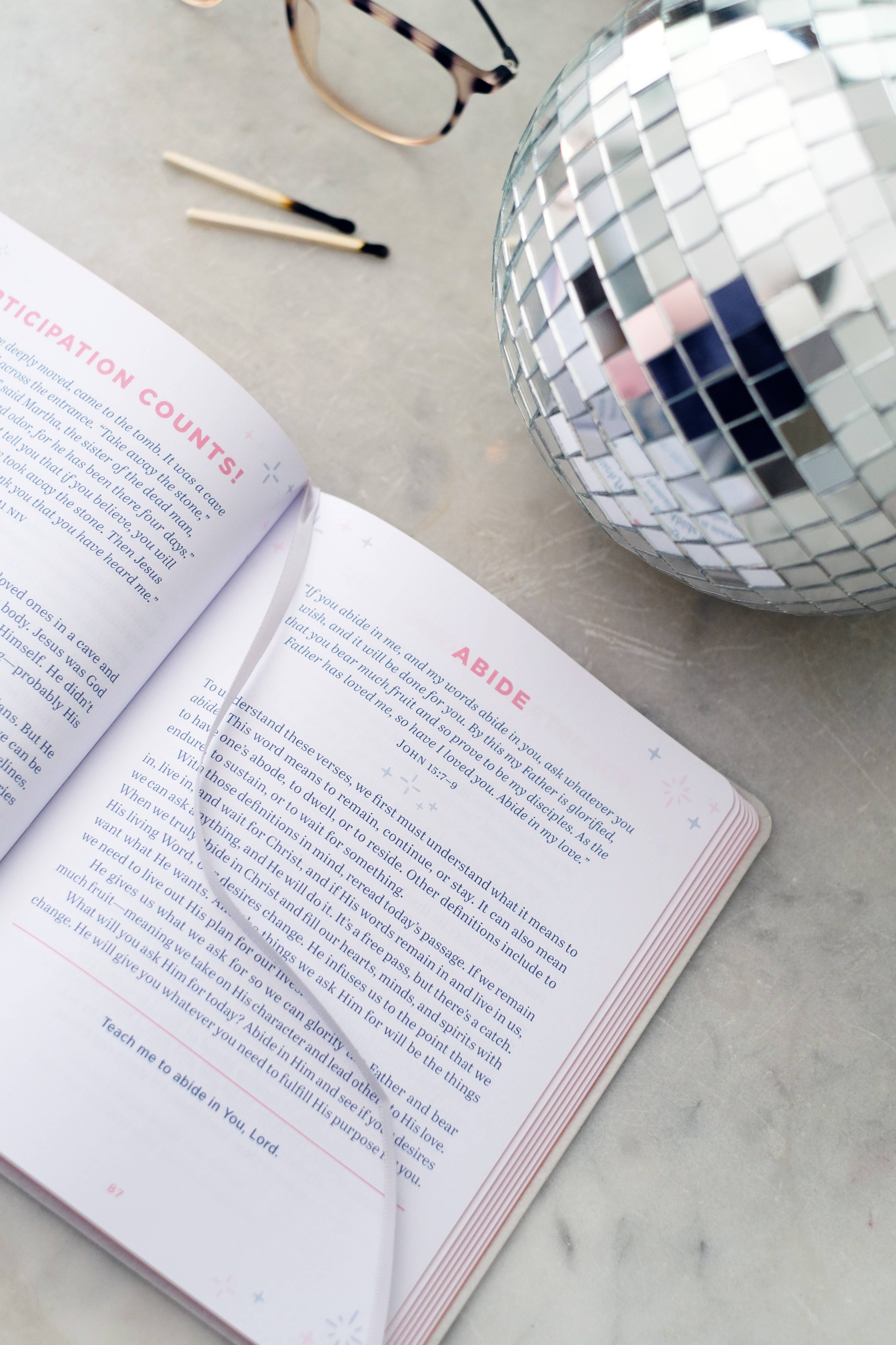 Barbour Publishing, Inc. - Wholesale Religion - 180 Devotions to Spark Your Faith6