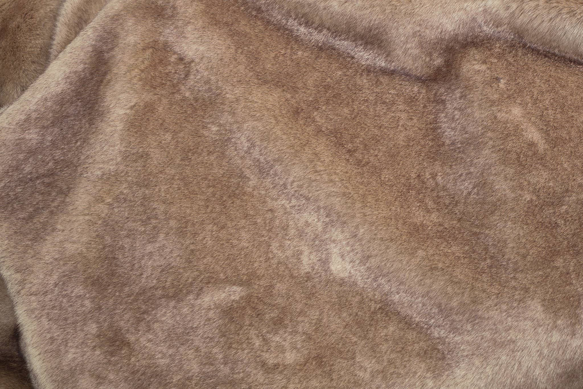 Henry d'Elkin - Wholesale Throw Blanket - Adelaide faux fur blanket with grey cashmere wool lining2