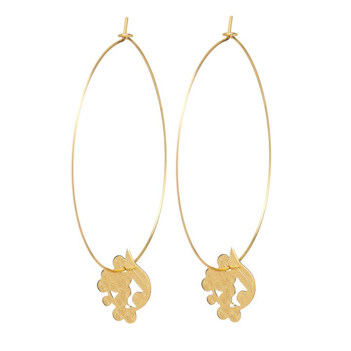 Mimosa mini pompom grote oorbellen met gouden ring voor wholesale door Jour De Mistral