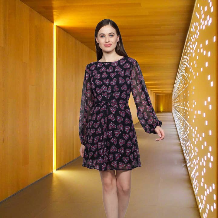 Kristen Jurk Black Heart Prints voor wholesale door Love Stone Fashion LLC.