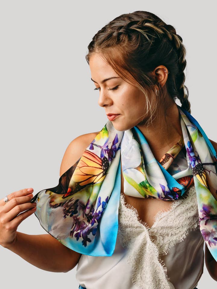 Pañuelo de seda mariposa - Satén para venta al por mayor de Silk Squirrel