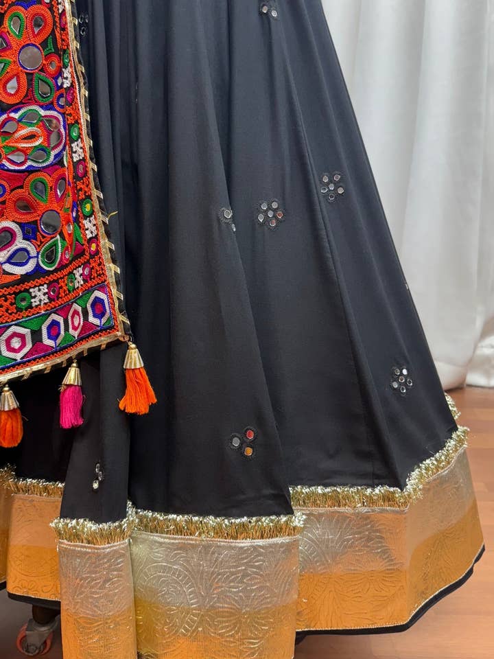 HATKE BRIDE - Wholesale Top & skirt set – Women's - Black Viscose Cotton Navratri Chaniya Choli For Indian Garba (9 Meters Flair) - Kutchi Patch Work, Thread Embroidery Work, Real Mirror Work7