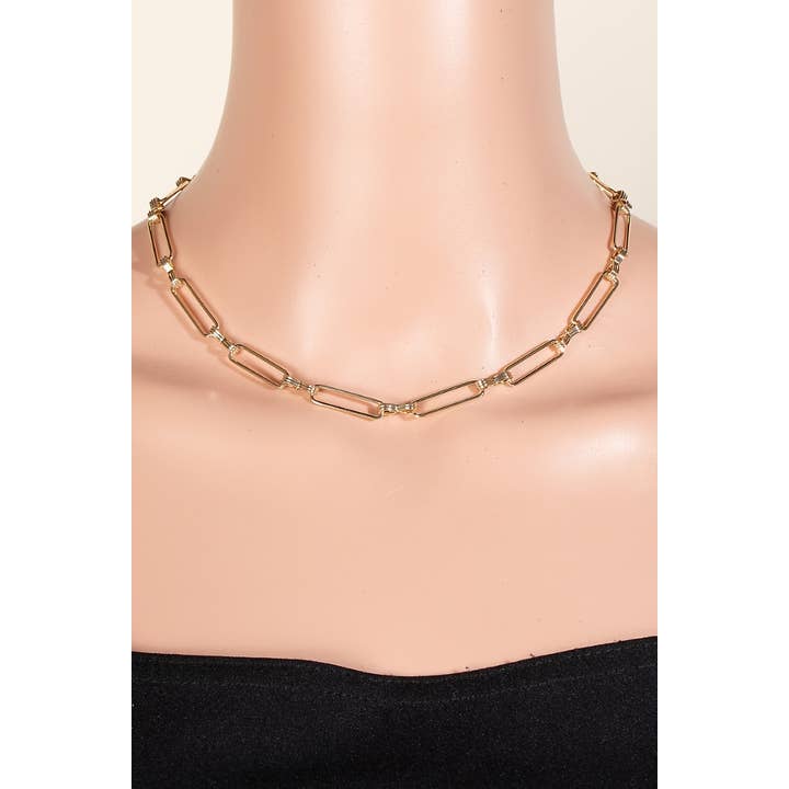The Looks by Fame Accessories - Wholesale Pendant/Charm Necklace - Oval Chain Link Necklace