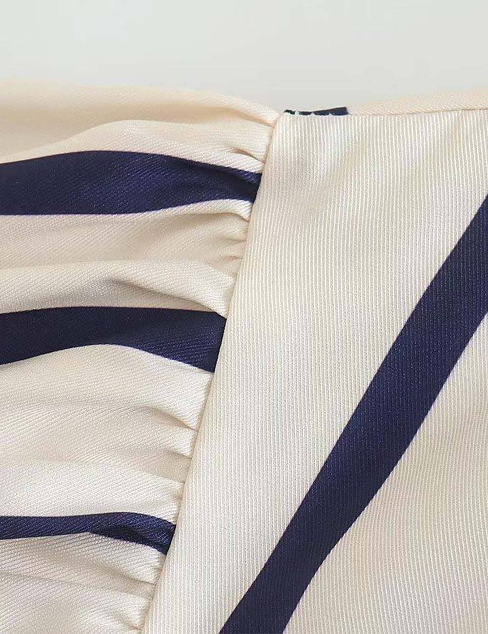 Sweetkama – wholesale Buttoned-down shirt – Women's – Ladies Striped Puff Sleeves Button Shirt SP06825