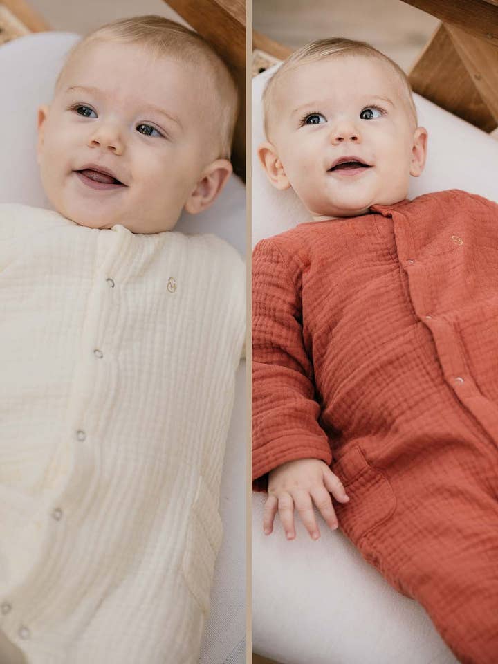 Duo of Bohémilk baby suits 100% organic cotton gauze (milk & terracotta) for wholesale by You&Milk