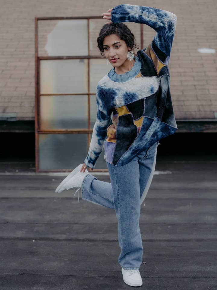 High Point Pullover in Midnight for wholesale by IWANCIW functional funware