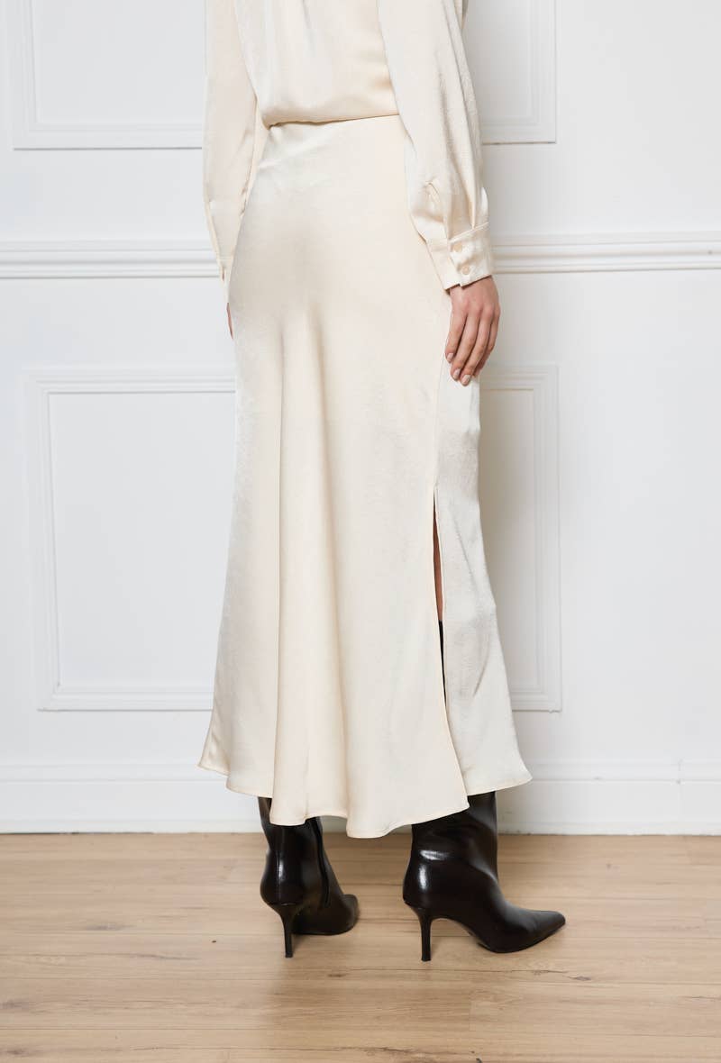 LULUMARY - Wholesale Skirt - Women's - Satin Skirt SK85616