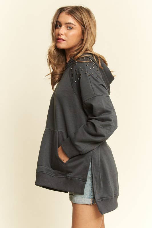 JADE BY JANE - Vendita all'ingrosso Felpa con cappuccio - Donna - FELPA CON CAPPUCCIO E BORCHIE JJT504413