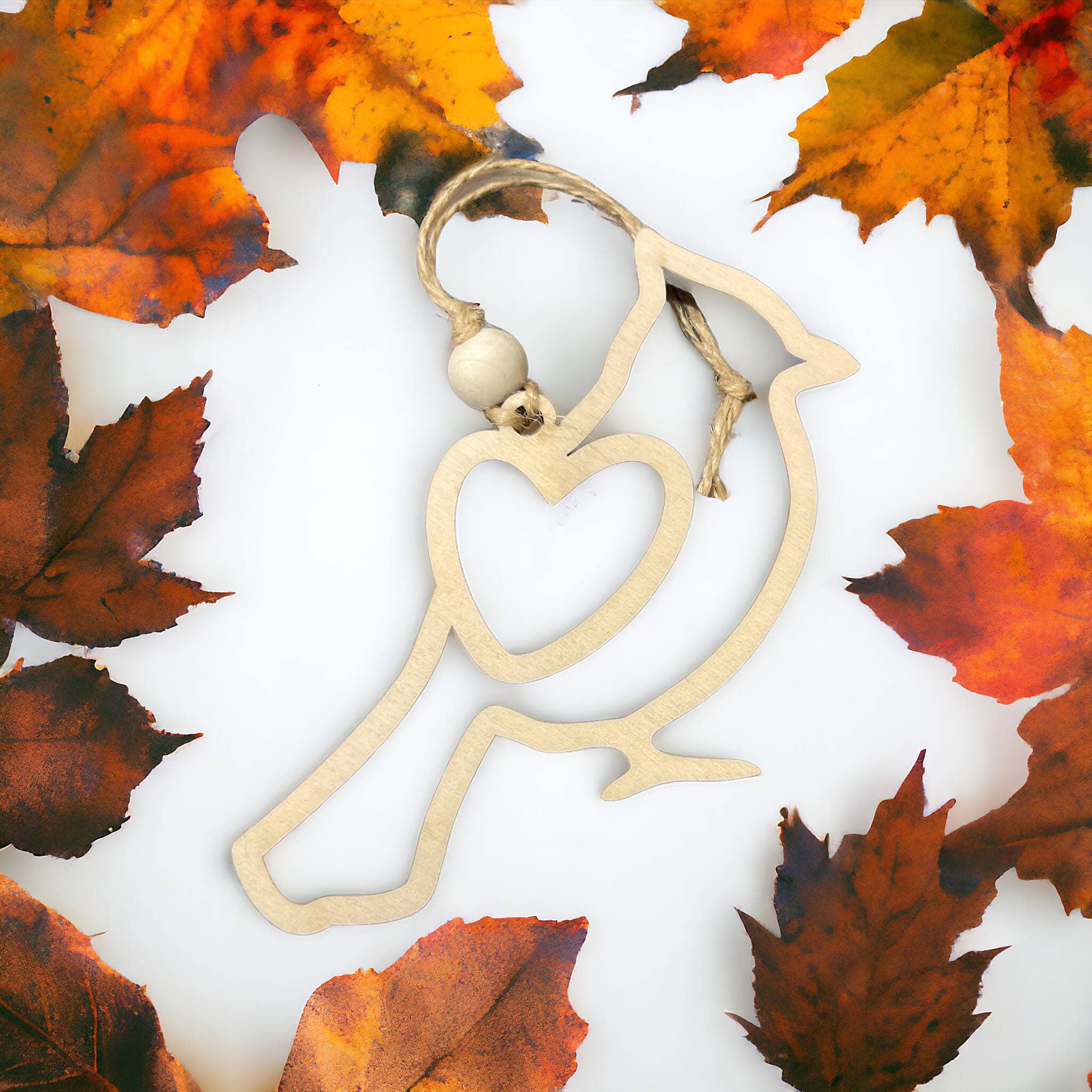 Montgomery and Claire – wholesale Prydnad – Himmelsk Budbärare Kardinalprydnad - 1/4 tums träminnessouvenir1