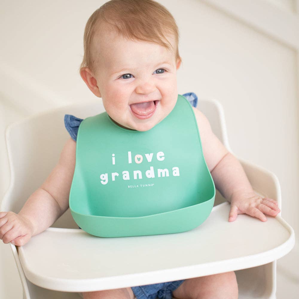 Green Love Grandma Wonder Bib for wholesale on Faire4