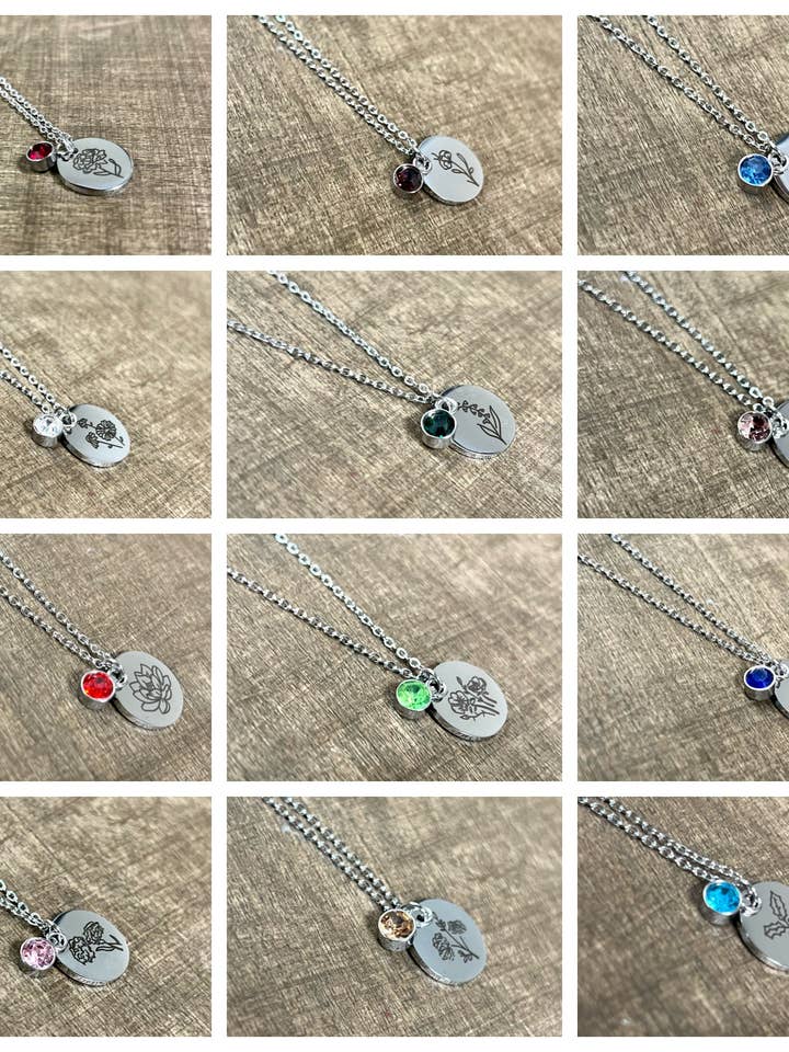 Colliers de fleurs de naissance en argent - Acier inoxydable pour la vente par Briano Wholesale