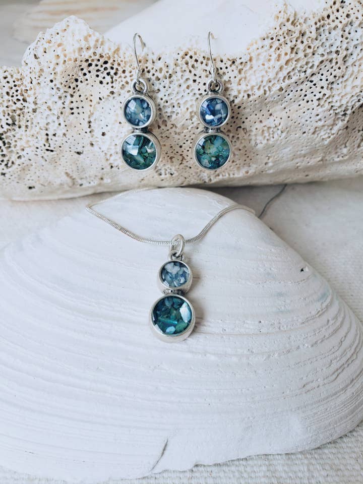 Antique Silver Unity Pendant & Earring Set for wholesale by Maine Shellware