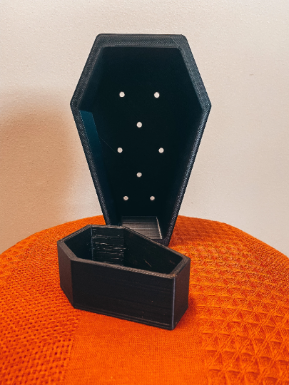 CMbeautifuldesigns - Wholesale Planter Box - Coffin Planters5