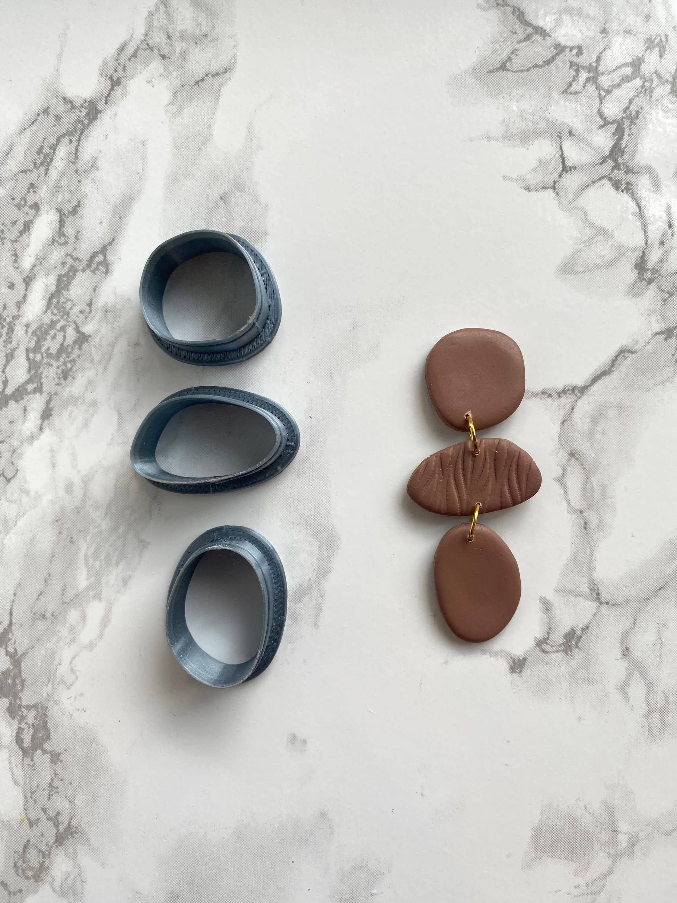 EllaRaeMouldsVinyls – wholesale Craft tool – Organic Pebble Clay Cutter / Polymer Clay Cutter1