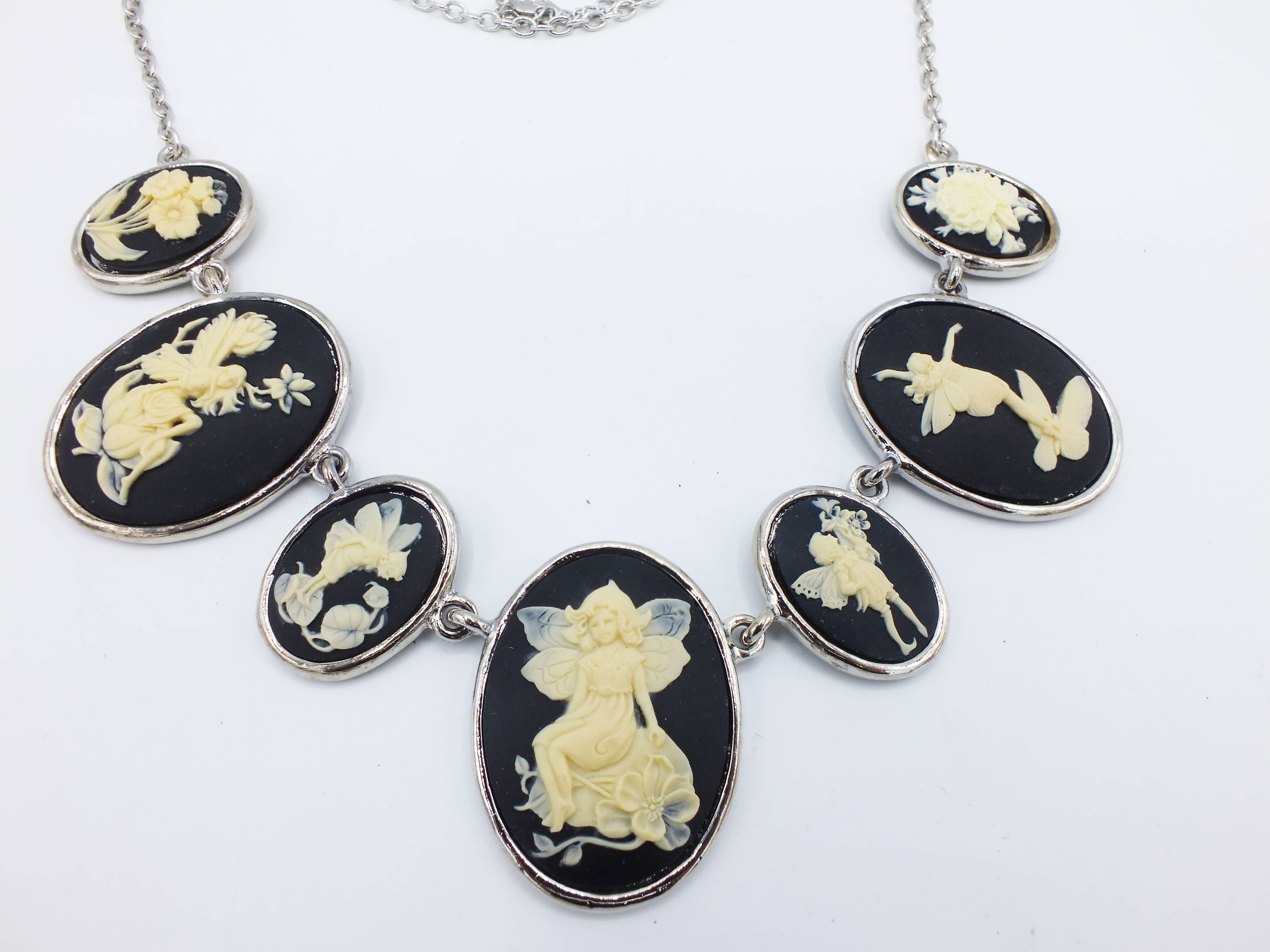 Fizz - Wholesale Pendant/Charm Necklace - Seven Cabochon "Grand" Necklace8