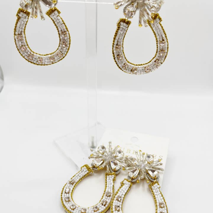 Lulubelles Boutique - Venta al por mayor Pendientes colgantes - Pendientes de herradura Derby6