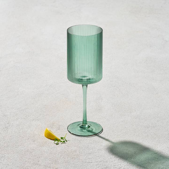 Kadra Kitchenware – Engroshandel Vinglas – Vikko Decor - Malibu, Riflet Glas, Grøn, FLERE FORMER