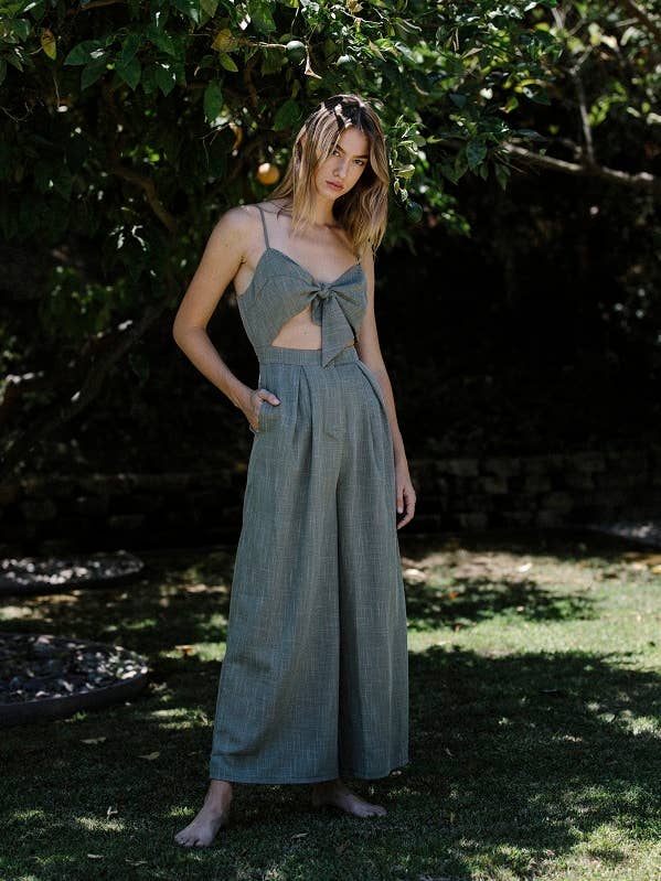 Thithi Jumpsuit för wholesale av Six Crisp Days