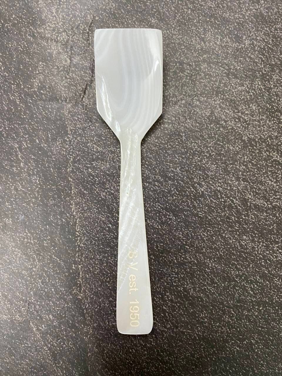 Hala Design - Vente Cuillère de cuisine - Cuillère à caviar en nacre3