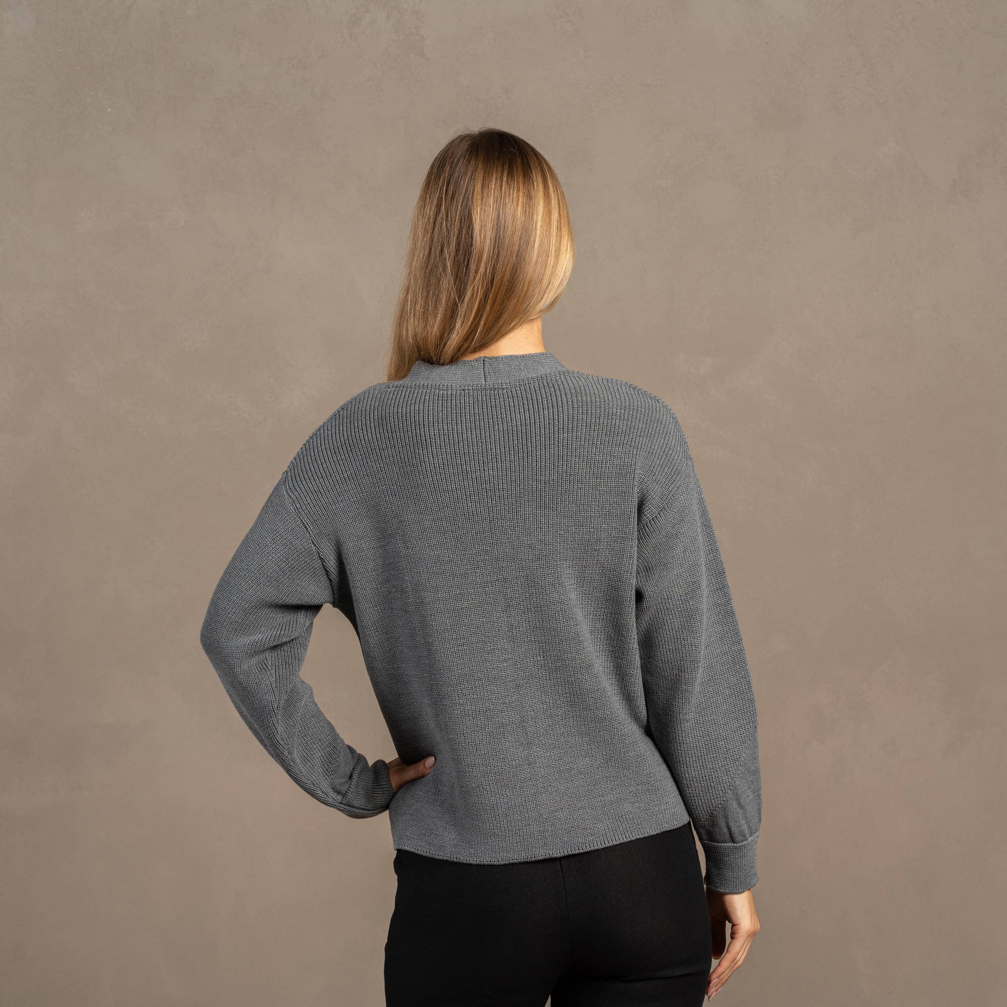 menique - Wholesale Cardigan - Women's - Women's Merino Wool Cardigan Hazel8